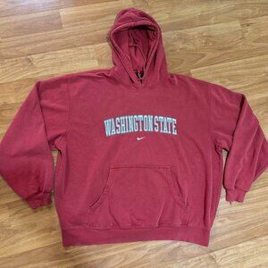 Nike Men's Red and Burgundy Hoodie
